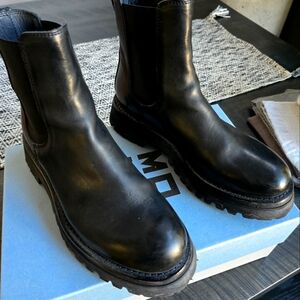 Moma Leather Chelsea Boots Lightly Worn